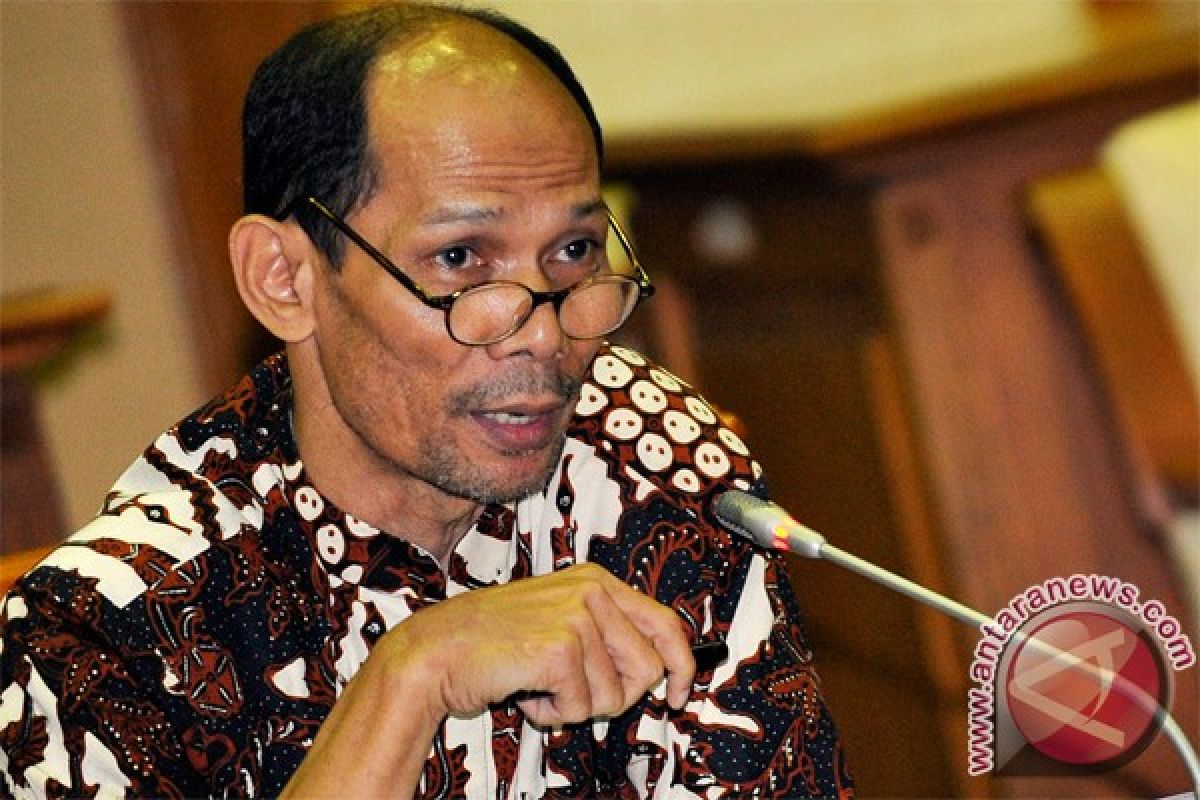 Pengamat: perlu ada BUMN pesaing Pertamina 