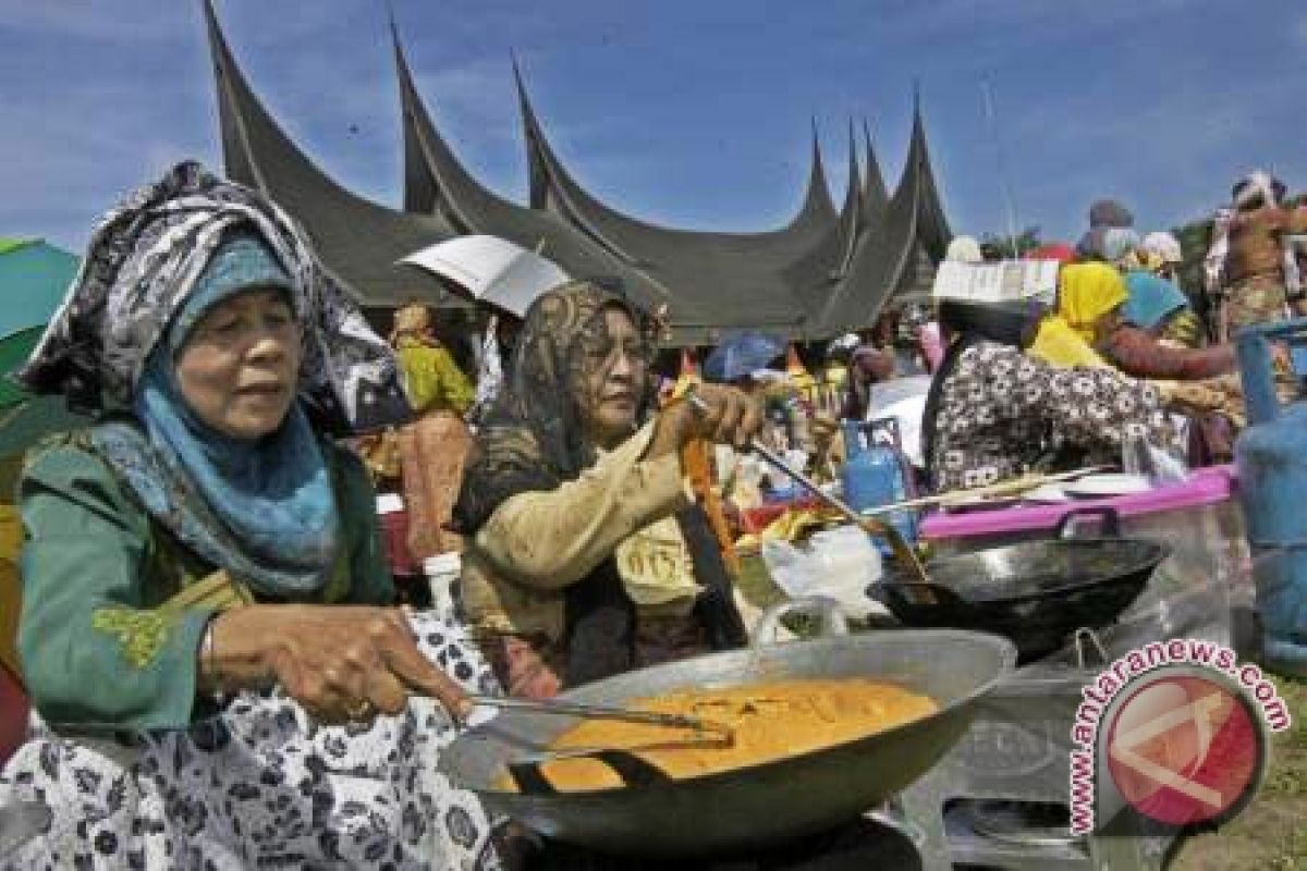 Rendang menu favorite "Indonesian culiner festival"