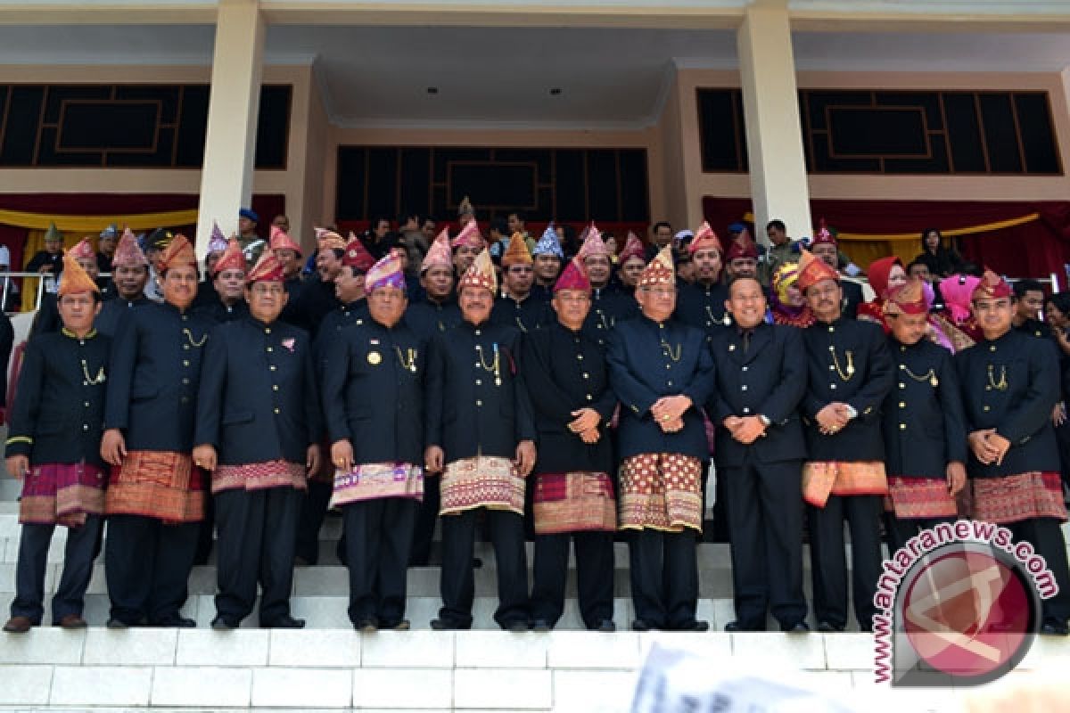 HUT Kota Bengkulu pertama dipusatkan di gedung DPRD