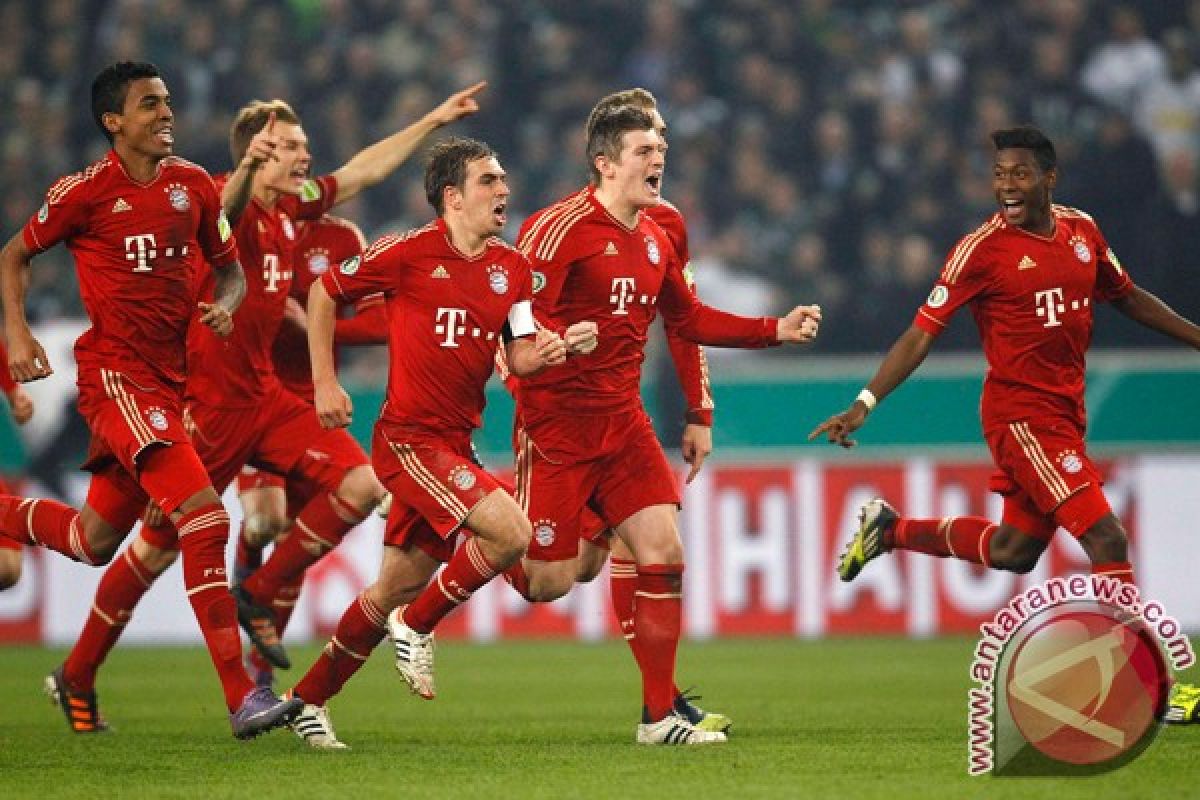 Bayern terima trofi juara liga Mei