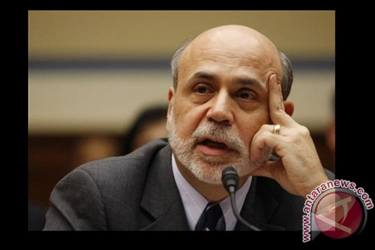 Kesaksian Bernanke angkat saham Eropa