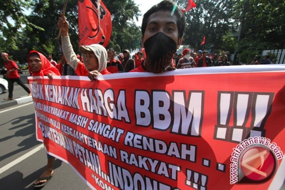 Mahasiswa Demo, PNS Kutim Takut Gunakan Kendaraan Dinas