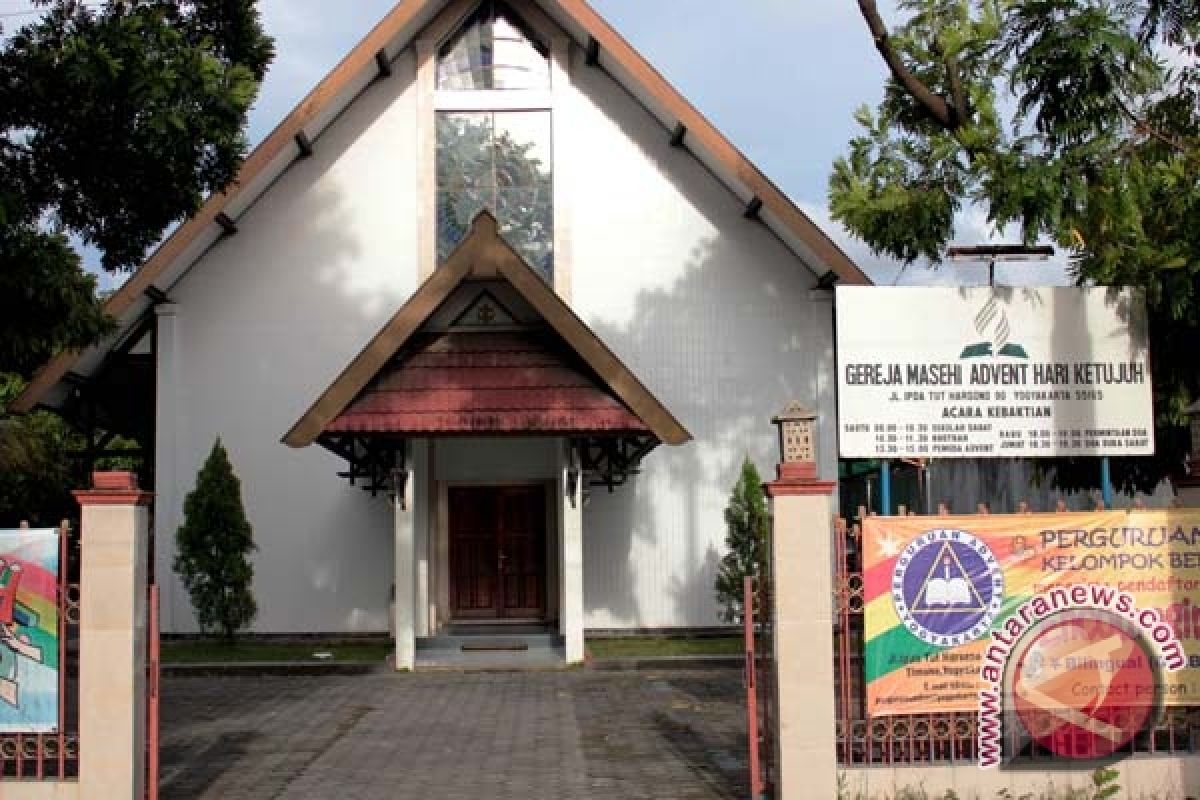 Polres Gunung Kidul jaga 107 gereja 