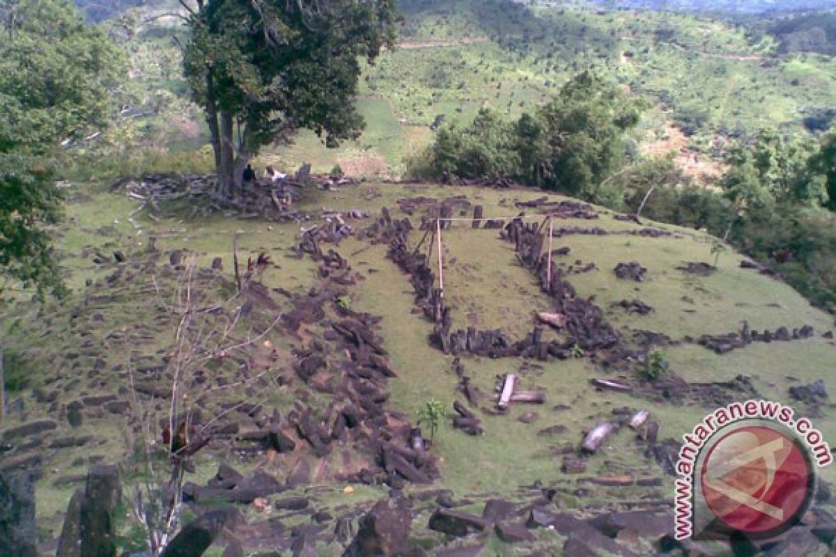 Penelitian Situs Gunung Padang diharapkan tidak merusak