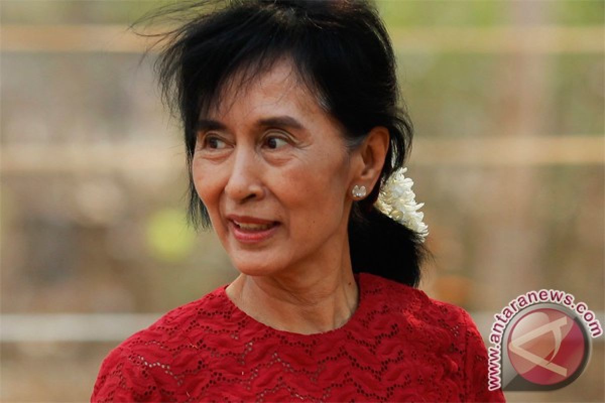 Suu Kyi party `wins 43 seats` in Myanmar elections