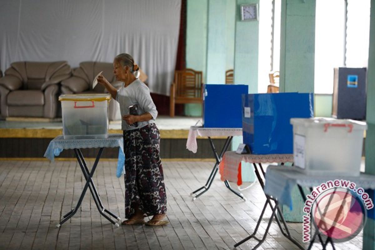 Myanmar mulai pemilihan umum multipartai
