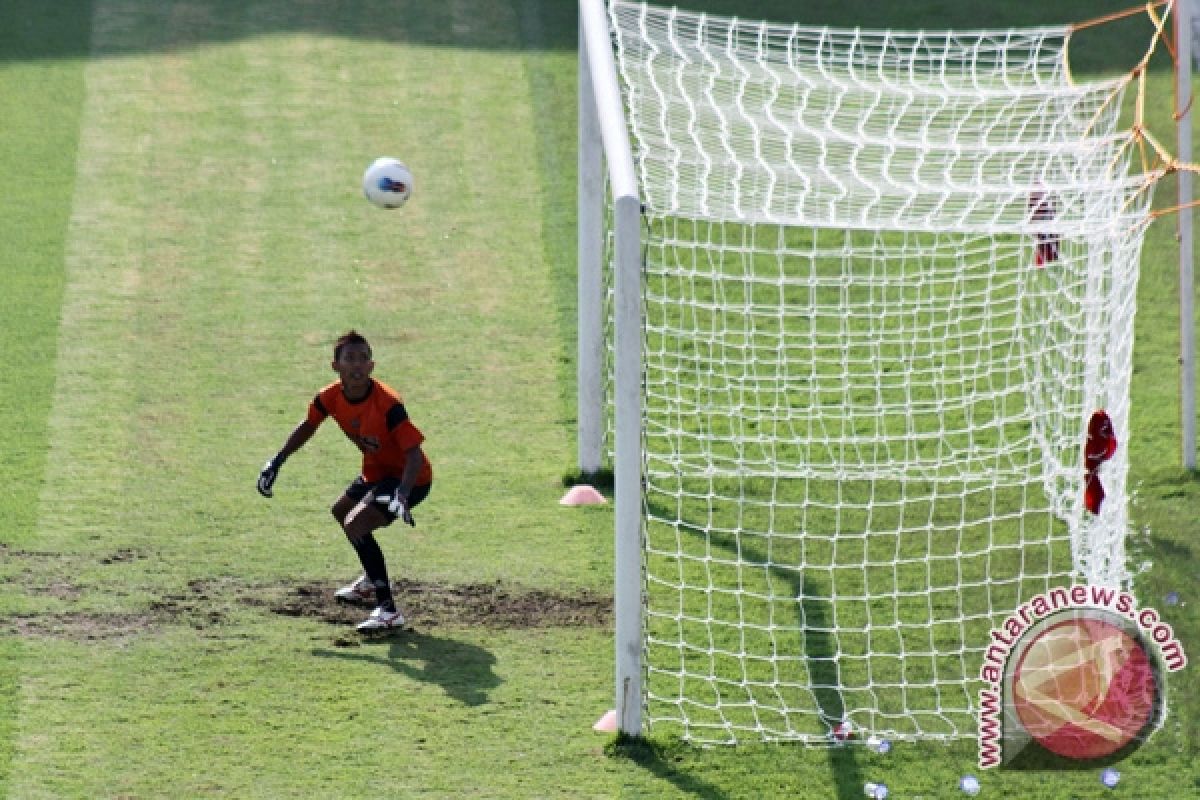 Kiper Argentina Romero absen di Piala Dunia