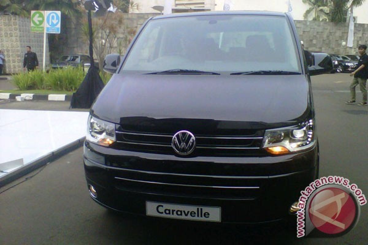 Van VW New Caravelle mulai Rp1,250 miliar