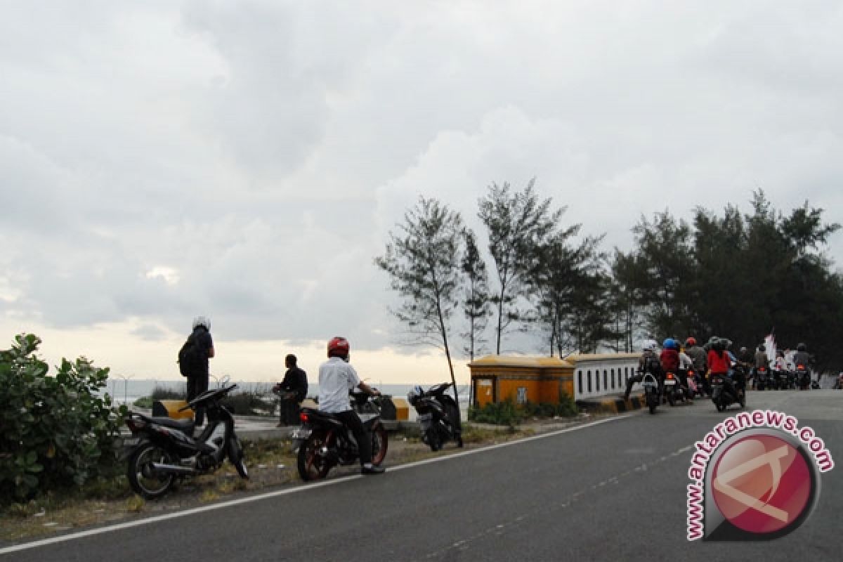 Siaga tsunami Bengkulu diperpanjang hingga pukul 19.15 Wib