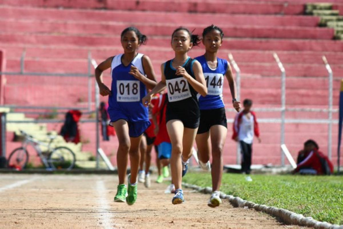 Pelari Indonesia Juara 27 KM Rinjani 100