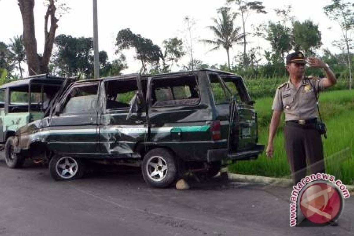 1.378 laka lantas di Bantul selama 2012