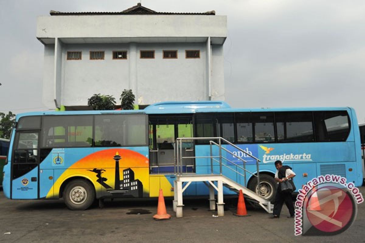 Busway Bekasi-Tanah Abang beroperasi Mei