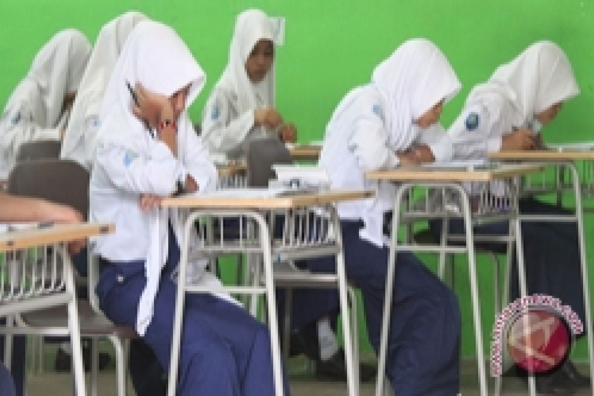 17 Pelajar SMP Tidak UN