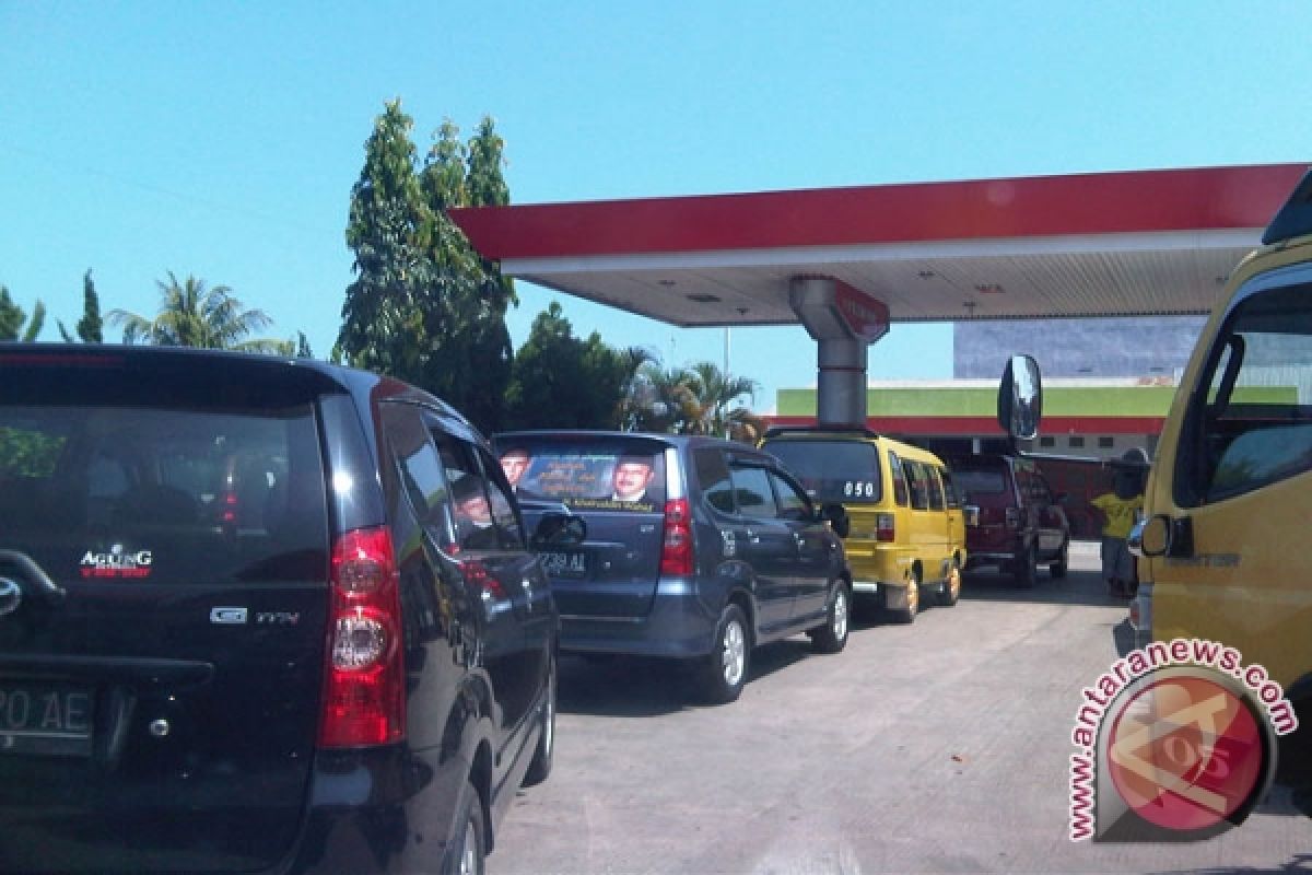 Pertamina: Antrean premium akibat masyarakat panik