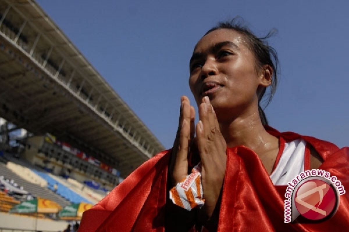 Triyaningsih pertahankan gelar lomba lari 10K