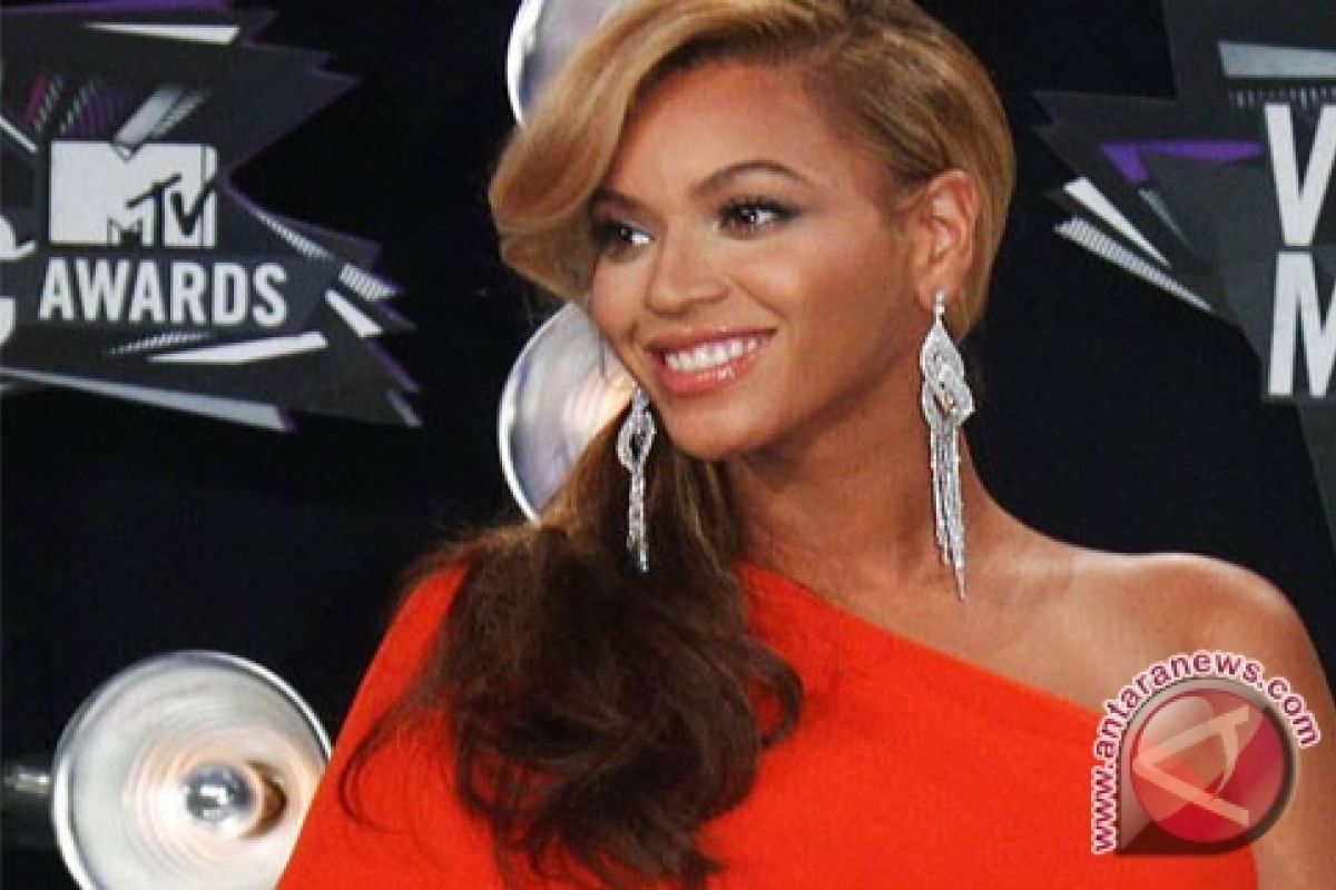 Beyonce perempuan tercantik di dunia 