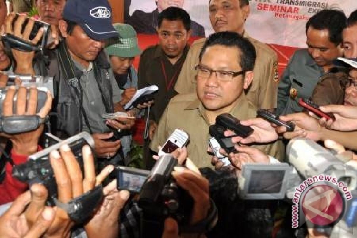 Menakertrans Perkirakan Urbanisasi Capai Sejuta Orang