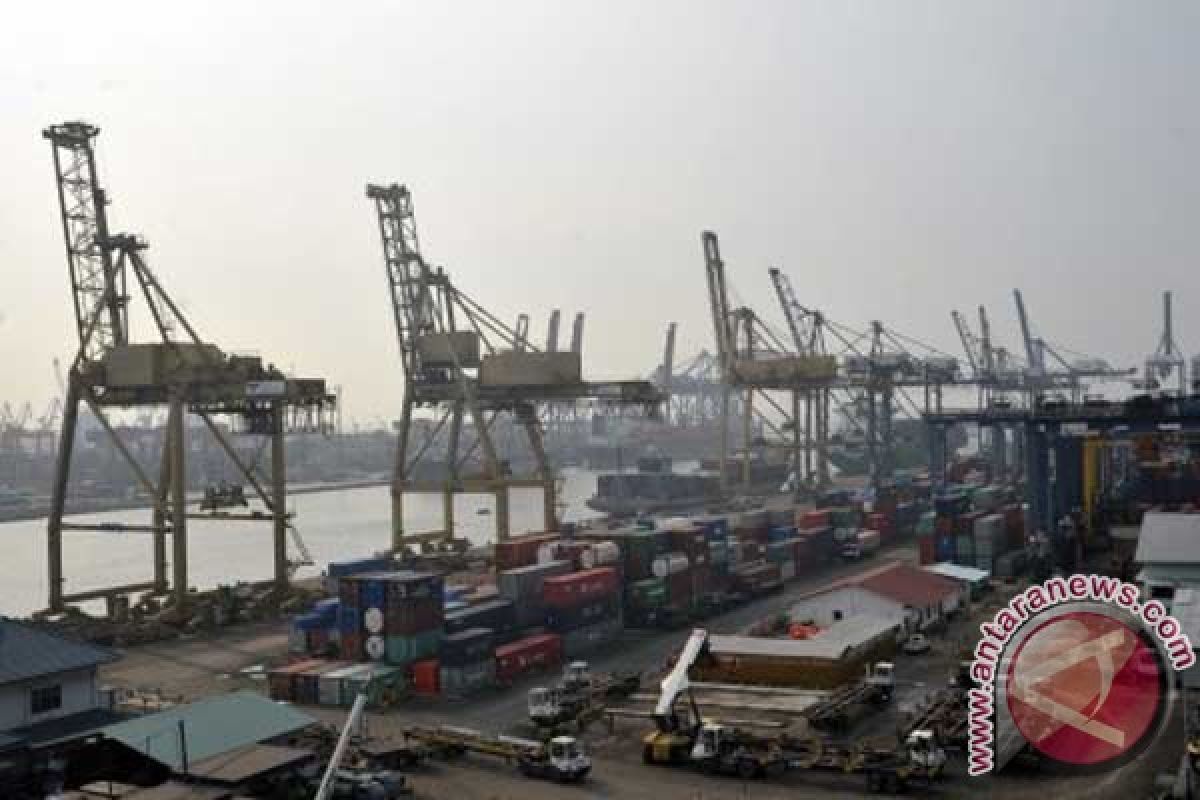 ADB optimistis ekspor-impor 2013 membaik