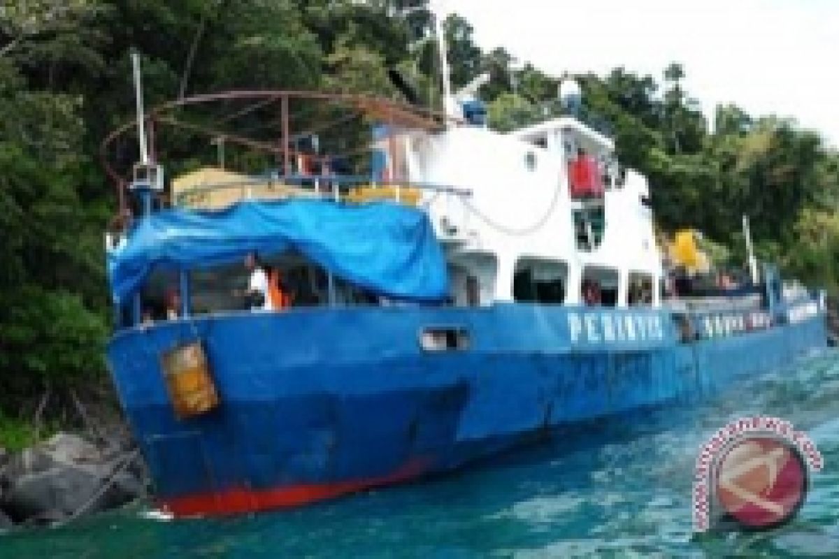 Kapal Bantuan  Pulau Kerayaan Mubazir 