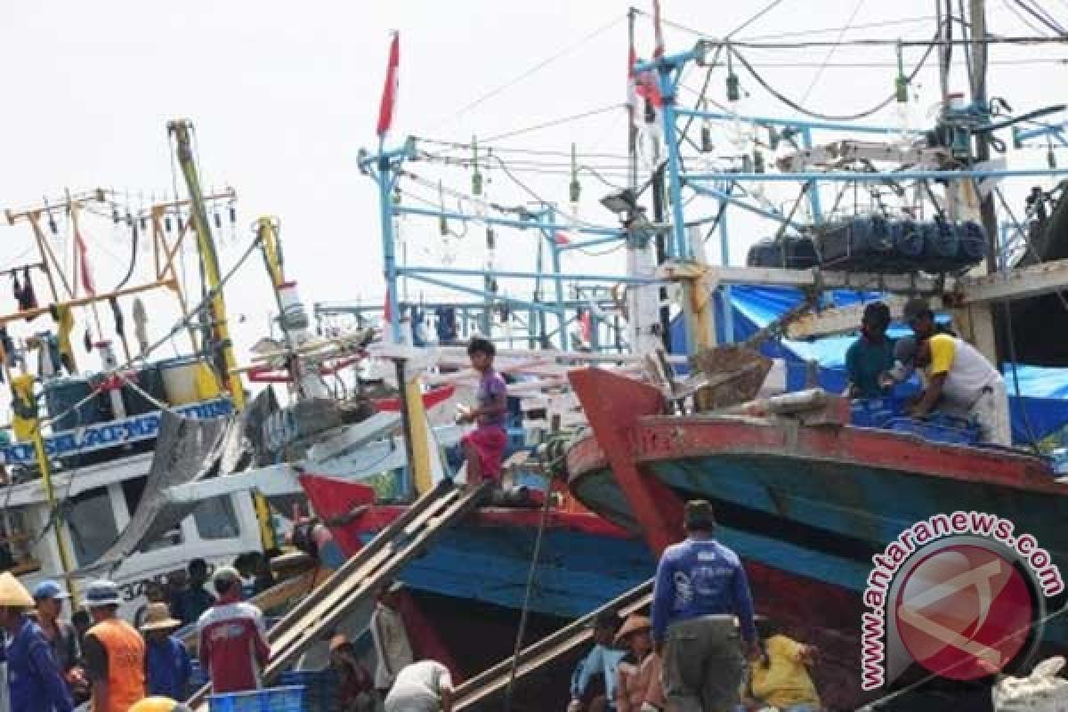 Nelayan Tasikmalaya gelar Syukur Laut