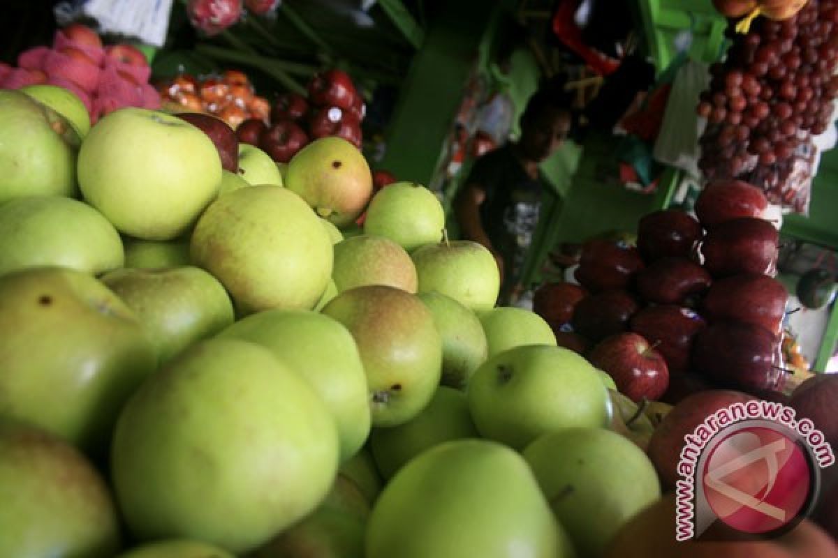 Empat buah-buahan ini ampuh turunkan berat badan