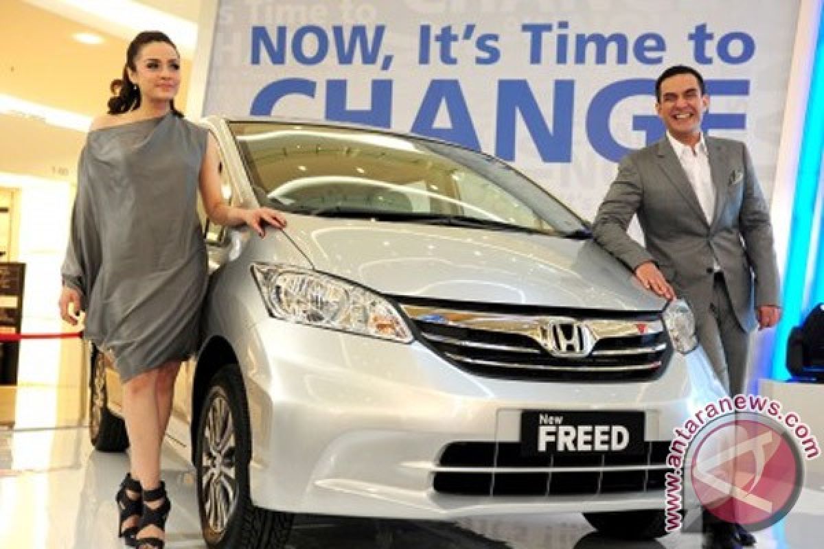 Honda Freed teranyar diperkenalkan