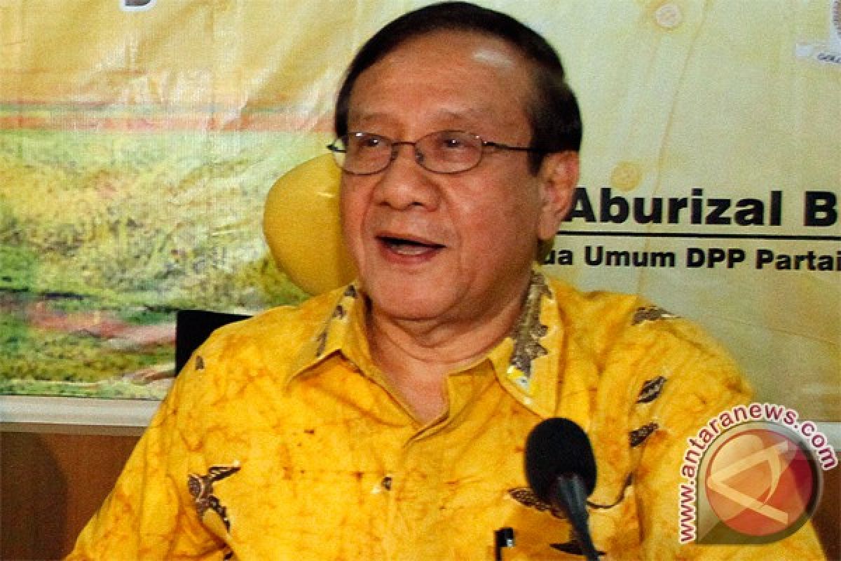 Akbar Tanjung: pesaing berat Golkar hanya PDIP