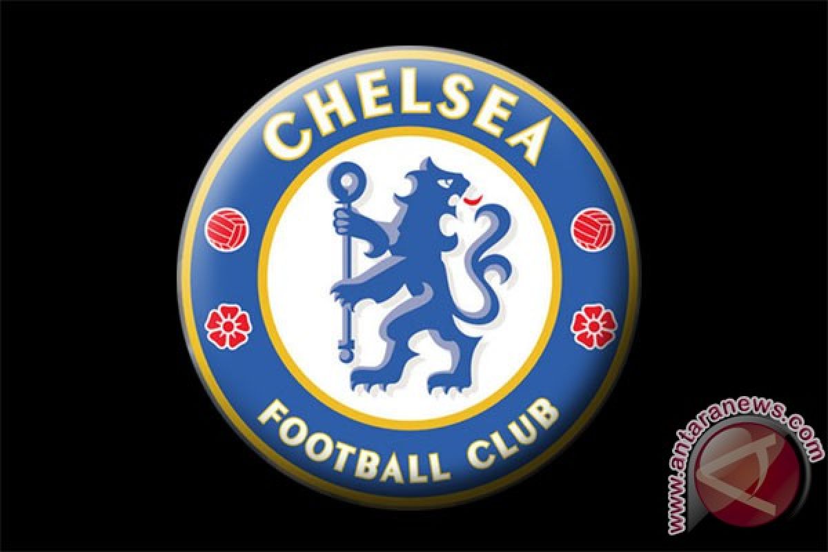 Chelsea rekrut Emerson dari Roma