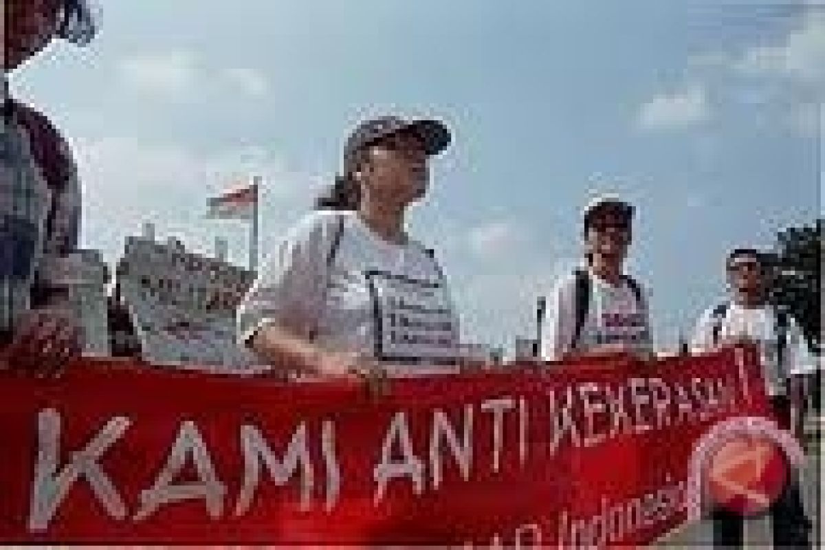 Warga Yogyakarta serukan antikekerasan 