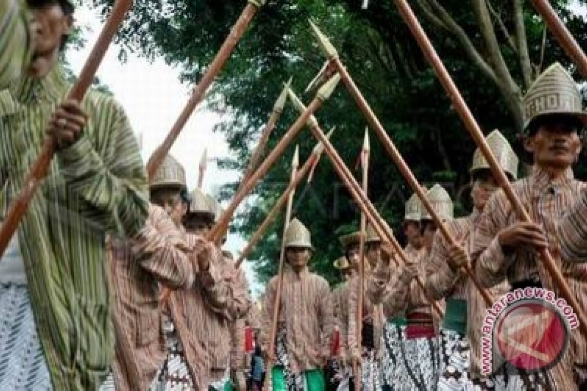 Pawai mobil hias usung ikon potensi Sleman 