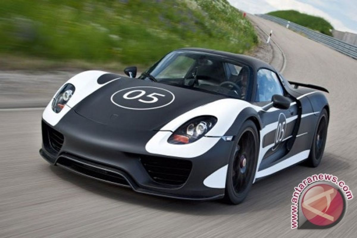 Prototipe Porsche 918 Spyder Hybrid 