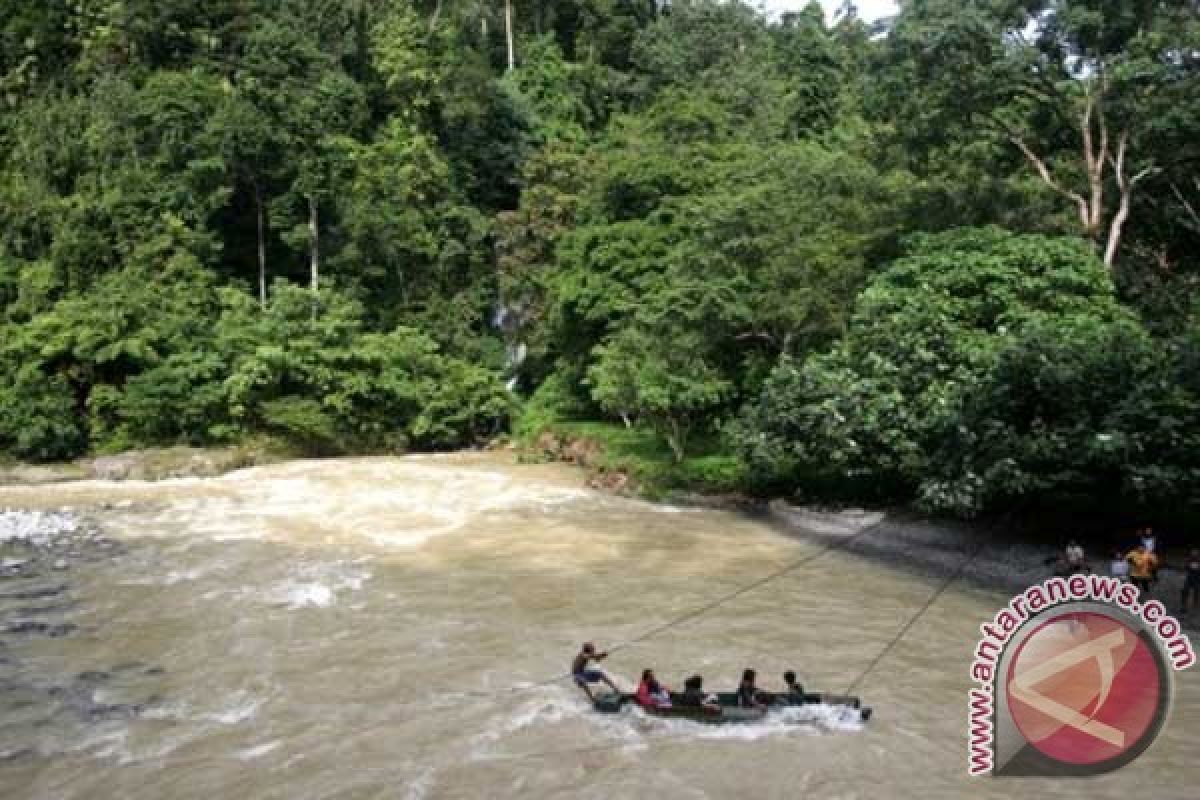 BPBD: banjir landa kawasan wisata Bukit Lawang