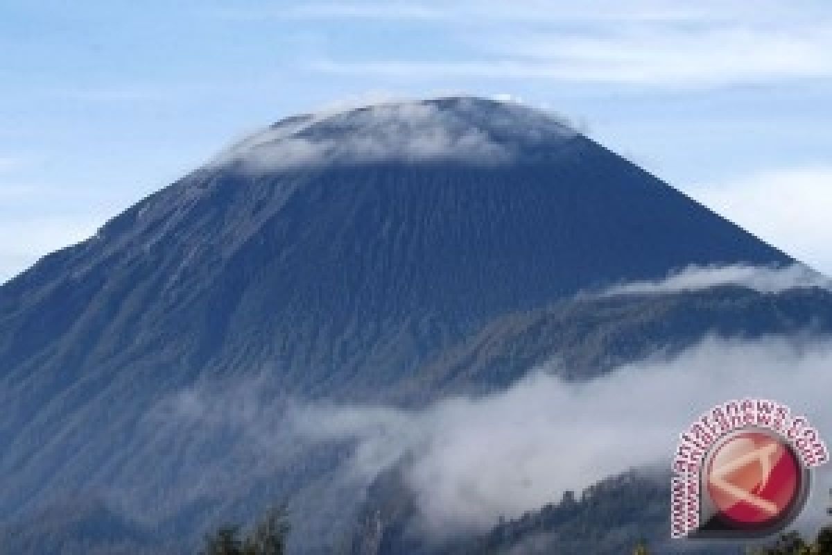 Danau Baru Ditemukan di Kaki Semeru 