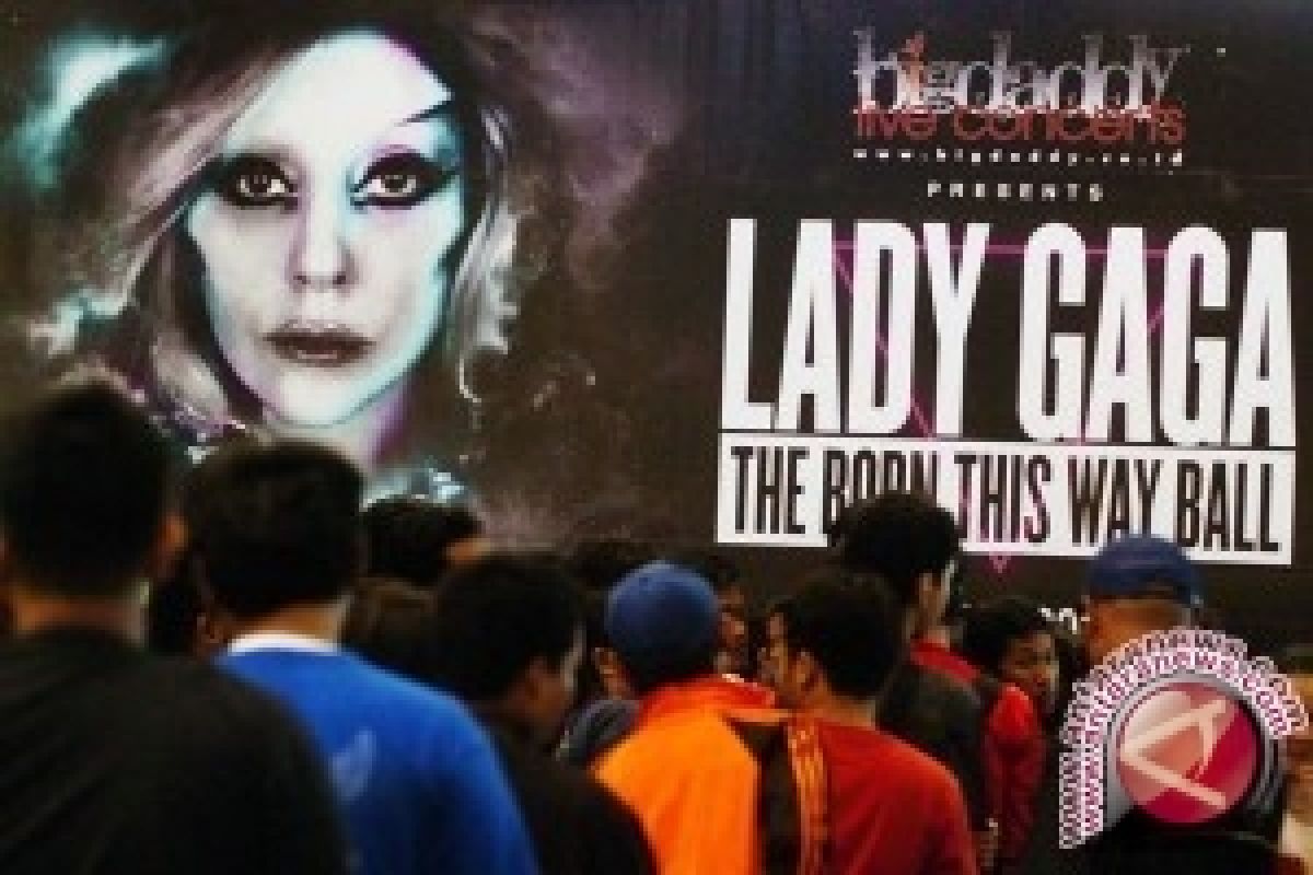 Lady Gaga kali pertama konser di Timur Tengah
