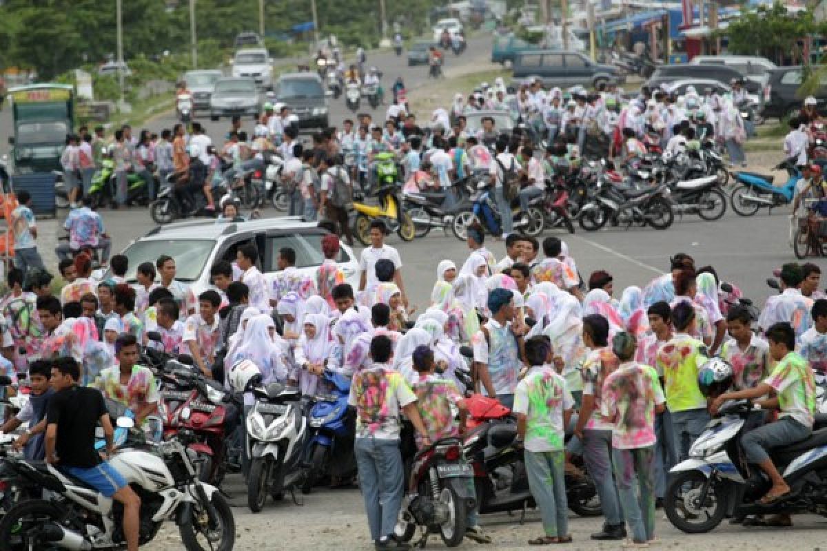 Para siswa jangan lakukan aksi corat-coret baju seragam, himbauan Kedikbud