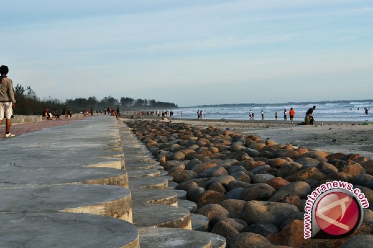 Perairan Bengkulu potensial untuk olahraga selancar 