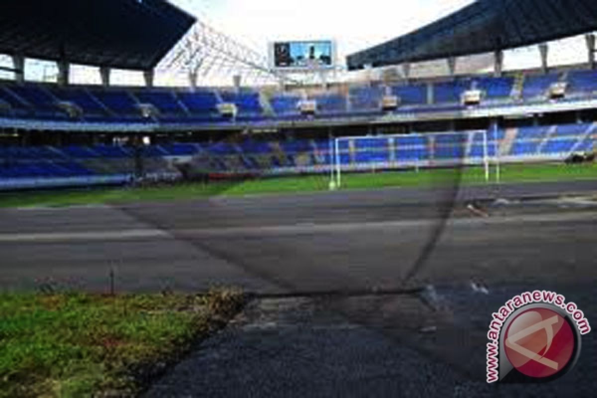 DPRD Bengkulu Selatan sarankan pembangunan stadion dihentikan