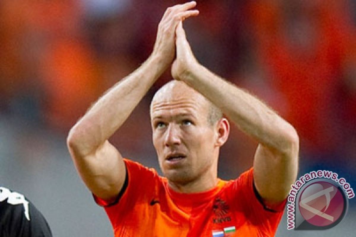 Sayang, Arjen Robben belum tentu main