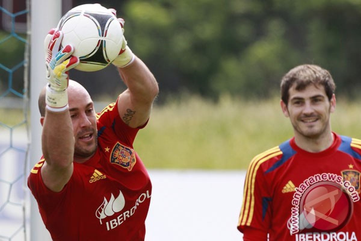 Pepe Reina kangen Barcelona