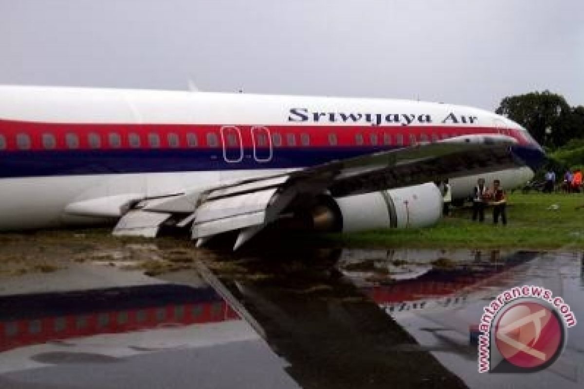 Angkasa Pura belum hitung kerugian Bandara Supadio