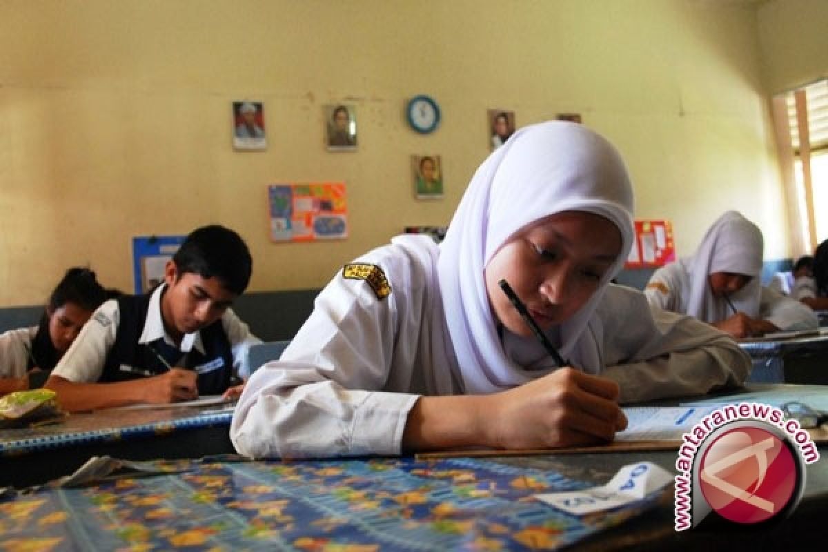 Sekolah di Gunung Kidul simulasi UNBK