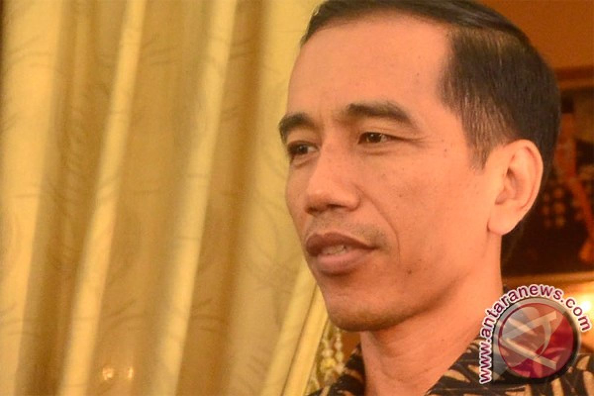 Jokowi turun ke pasar 