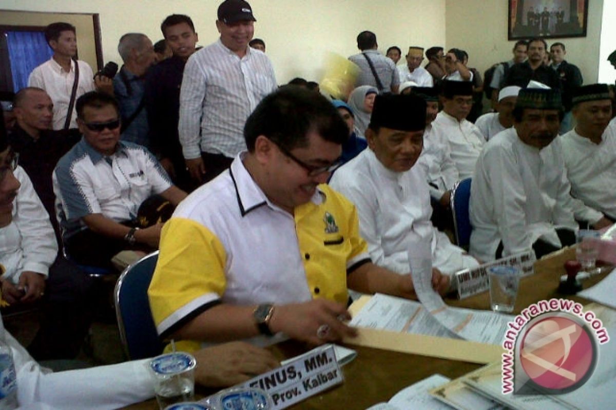 Morkes-Burhanuddin Penuhi Syarat Pendaftaran Pilkada Kalbar 