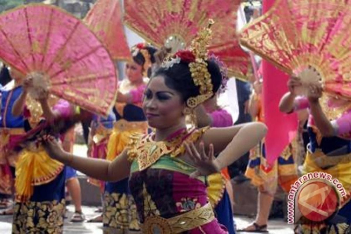 Kesenian tradisional bisa menjadi atraksi wisata