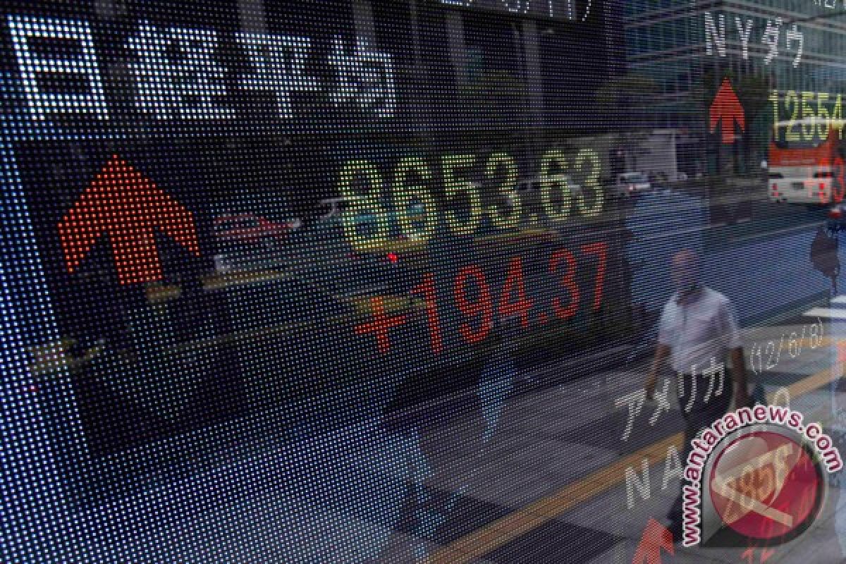 Indeks Nikkei ditutup menguat 83,66 poin