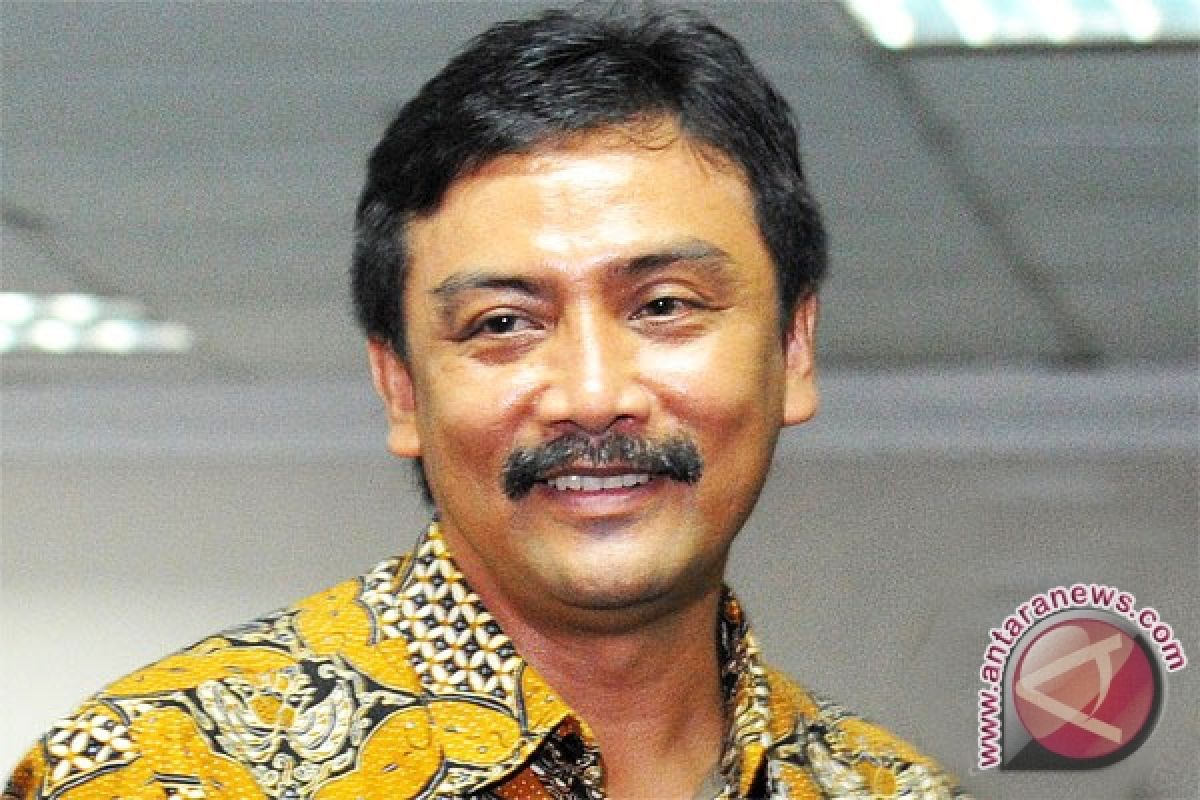 Andi Mallarangeng bebas tapi masih wajib lapor