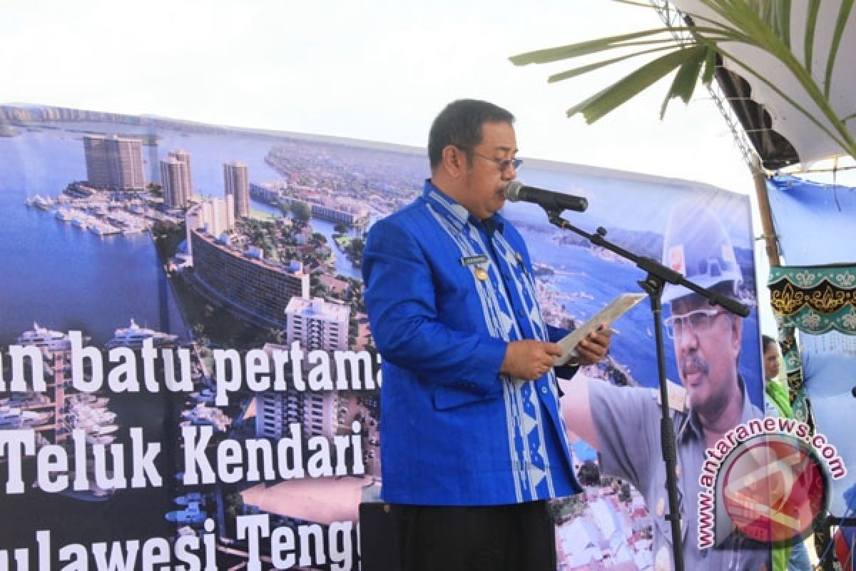 Asrun: Teluk  Merupakan Ikon Kota Kendari