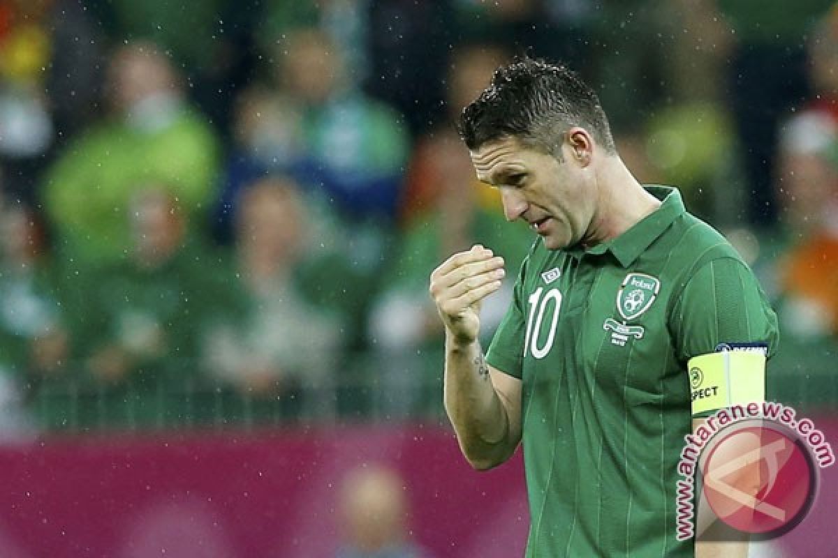 Robbie Keane terancam tidak ikut Euro 2016