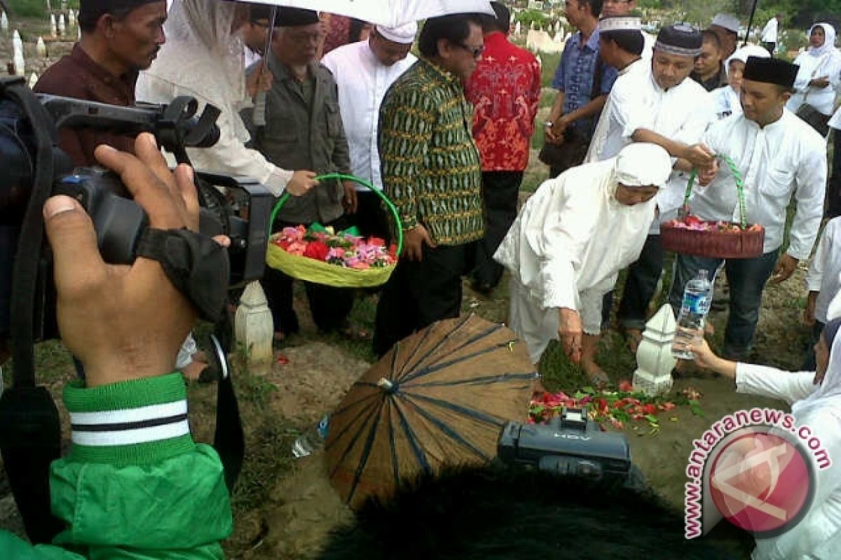 Naib Tappi Tak Sempat Bagikan Cucu Oleh-oleh 