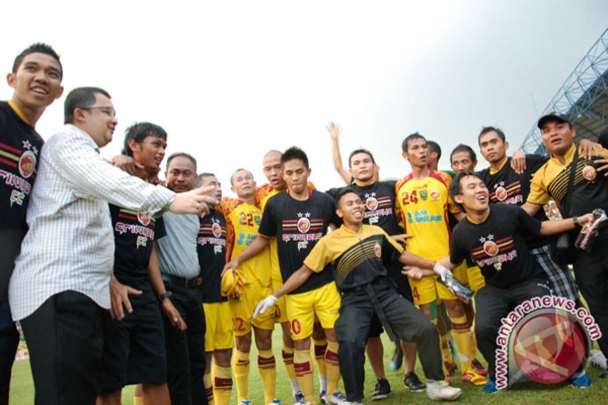 Sriwijaya FC juara LSI 2011-2012